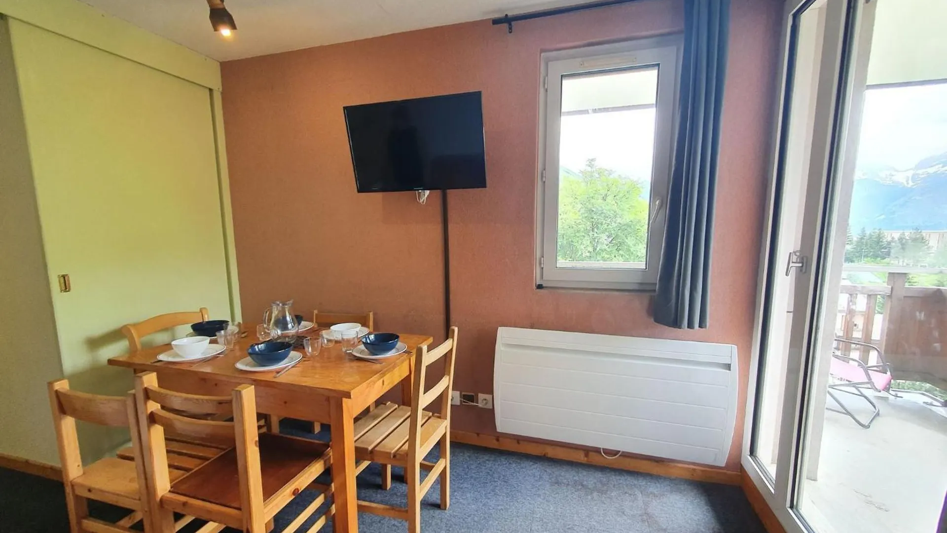 Apartment Meije 15 By Interhome Les Deux Alpes France